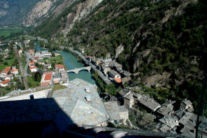 Val d'Aosta - Veduta dal castello di Bard